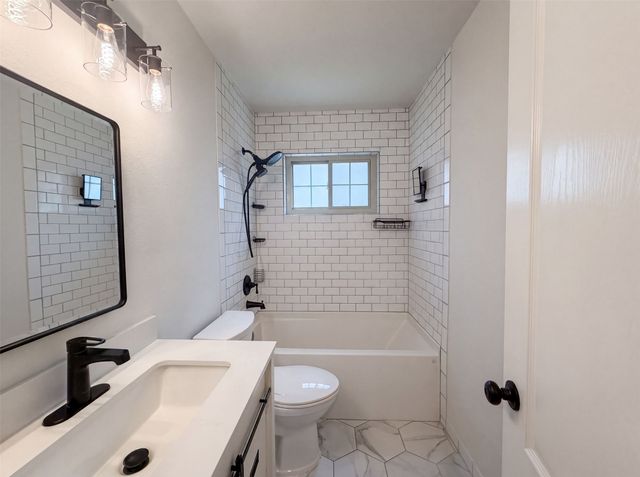 2549 Steven Drive, Denison, TX 75020