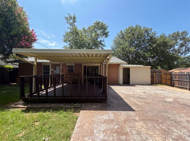 2549 Steven Drive, Denison, TX 75020