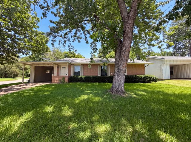 2549 Steven Drive, Denison, TX 75020