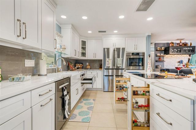 3514 E LINKS COURT, Palm Harbor, FL 34684