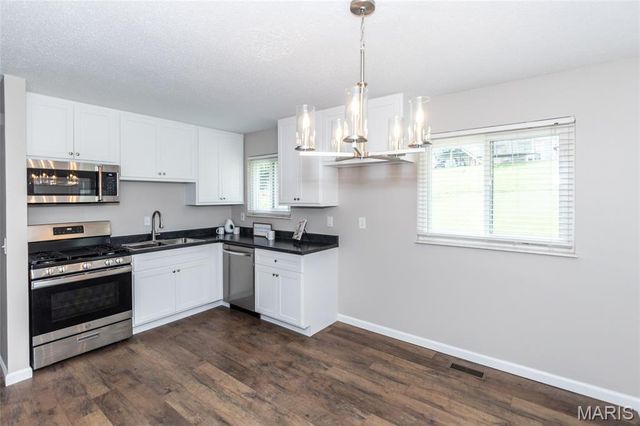 3128 Pinebrook Drive, Arnold, MO 63010