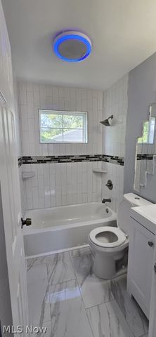 3155 Mckinley Street, Lorain, OH 44052