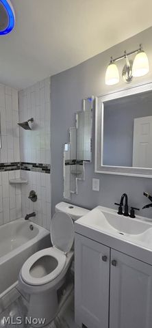 3155 Mckinley Street, Lorain, OH 44052