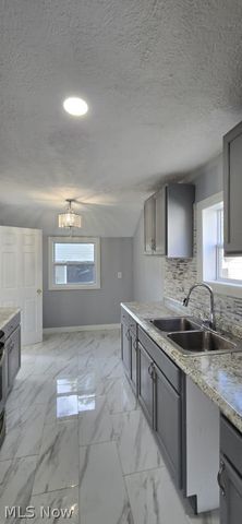 3155 Mckinley Street, Lorain, OH 44052