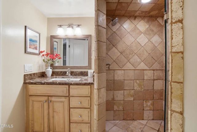 1185 Winthrop Lane, Ventura, CA 93001
