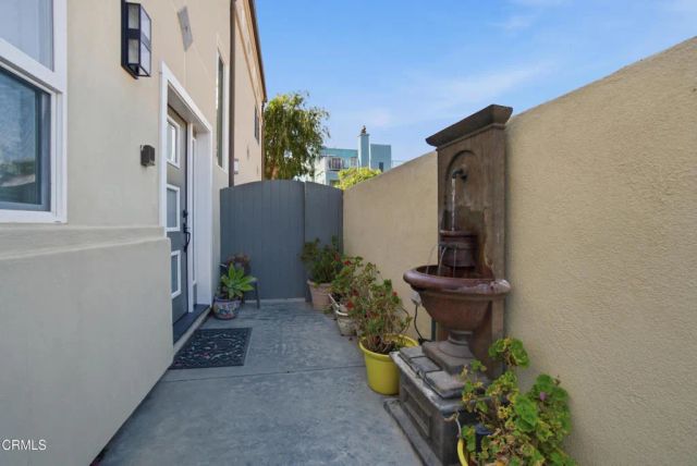 1185 Winthrop Lane, Ventura, CA 93001