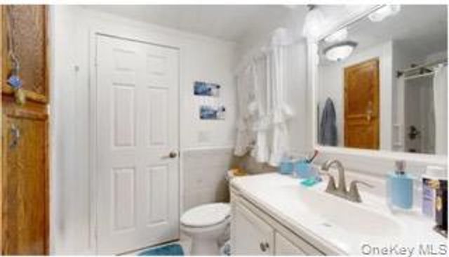 128 Brittany Terrace 128, New Windsor, NY 12575