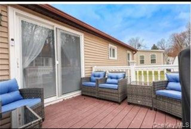 128 Brittany Terrace 128, New Windsor, NY 12575