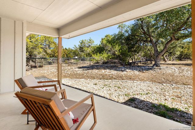 1177 Lasso Loop, Canyon Lake, TX 78133