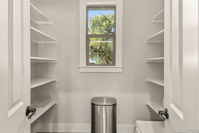 1177 Lasso Loop, Canyon Lake, TX 78133