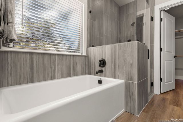 1177 Lasso Loop, Canyon Lake, TX 78133