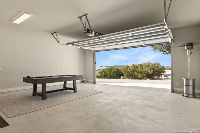 1177 Lasso Loop, Canyon Lake, TX 78133