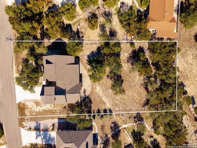 1177 Lasso Loop, Canyon Lake, TX 78133