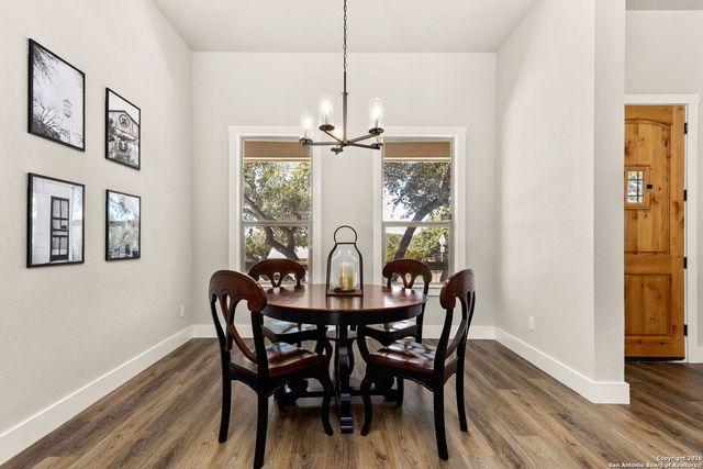 1177 Lasso Loop, Canyon Lake, TX 78133