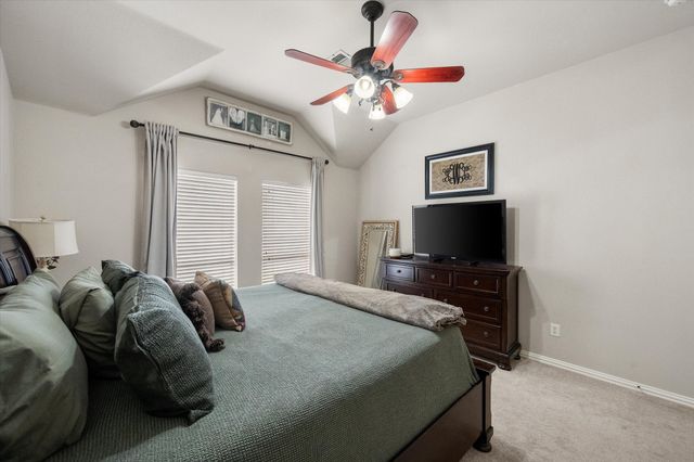 1014 Baltic Avenue, Midlothian, TX 76065