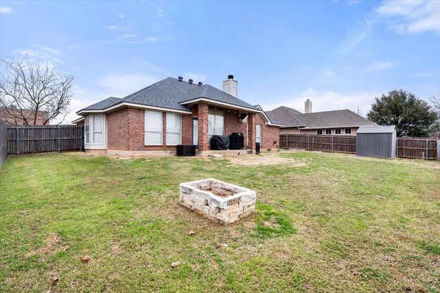 1014 Baltic Avenue, Midlothian, TX 76065