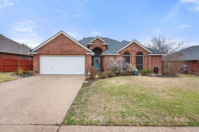 1014 Baltic Avenue, Midlothian, TX 76065