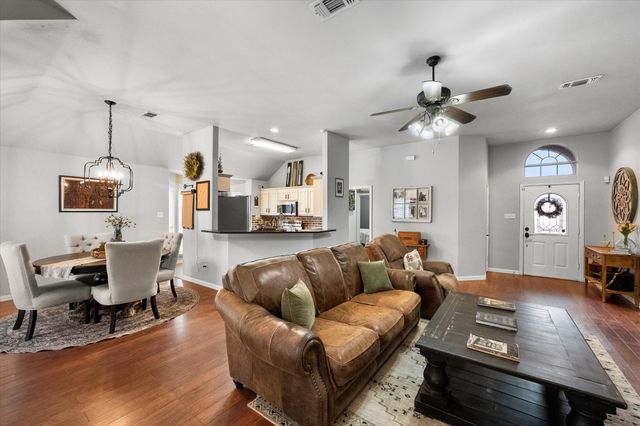 1014 Baltic Avenue, Midlothian, TX 76065