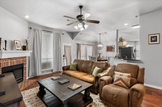 1014 Baltic Avenue, Midlothian, TX 76065