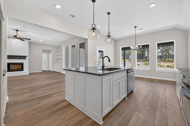 145 Loveta Lane, Boyd, TX 76023
