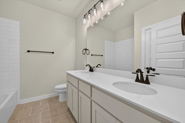 145 Loveta Lane, Boyd, TX 76023