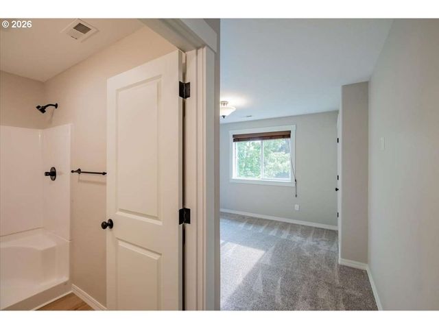 480 S PINE St, Canby, OR 97013