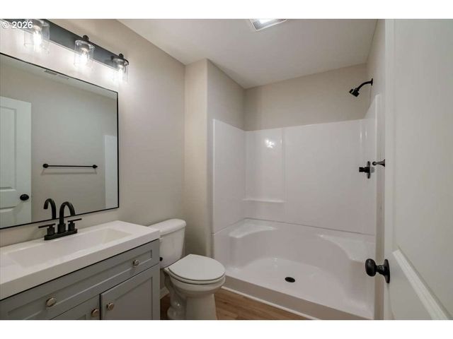 480 S PINE St, Canby, OR 97013