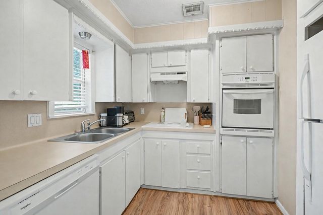 2804 Arlington Street, Houston, TX 77008