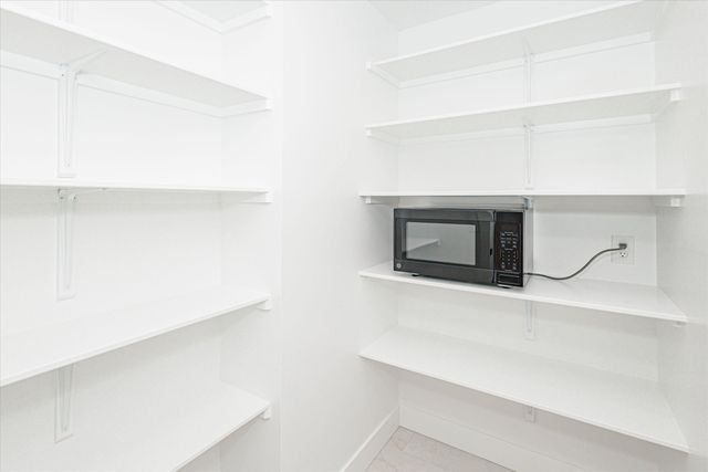 5800 HARVEST LEAF DR, Columbia, MO 65202