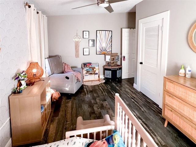 7804 N JAMAICA STREET, Tampa, FL 33614