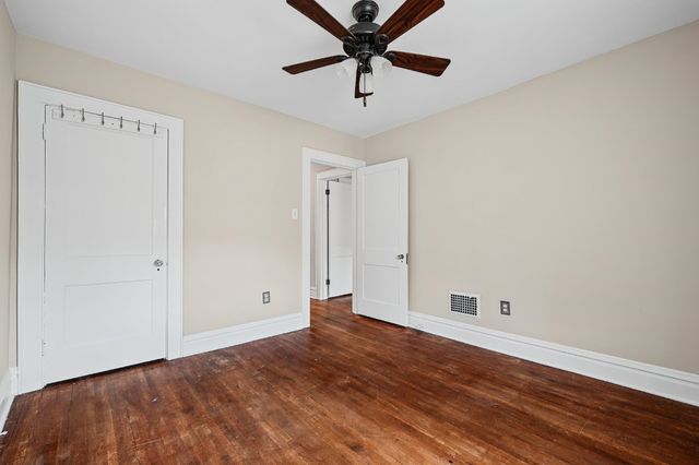 603 9th Ave, Huntington, WV 25701