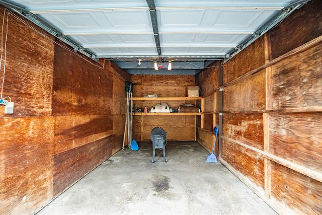 875 S Pontiac Trail 207, Walled Lake, MI 48390