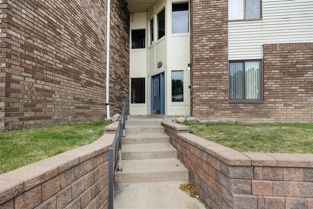875 S Pontiac Trail 207, Walled Lake, MI 48390