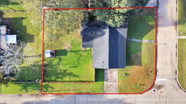 13103 Suzanne Street, Stafford, TX 77477