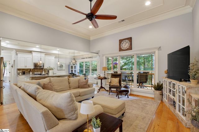 221 Foxhound Road, Simpsonville, SC 29680