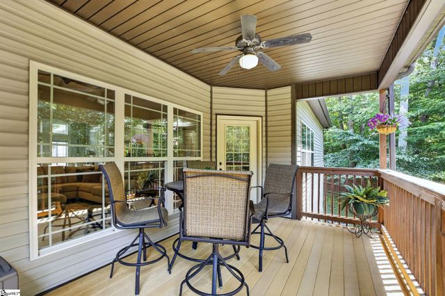 221 Foxhound Road, Simpsonville, SC 29680