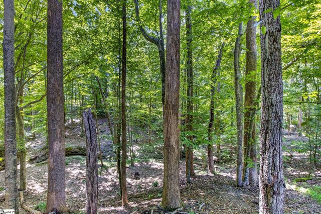 221 Foxhound Road, Simpsonville, SC 29680