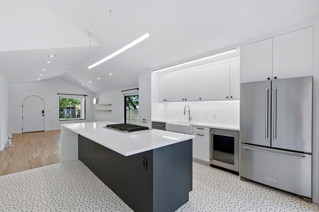 5207 Avenue F, Austin, TX 78751