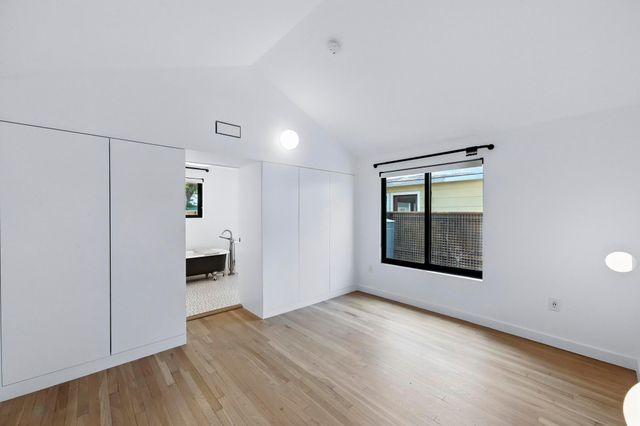 5207 Avenue F, Austin, TX 78751