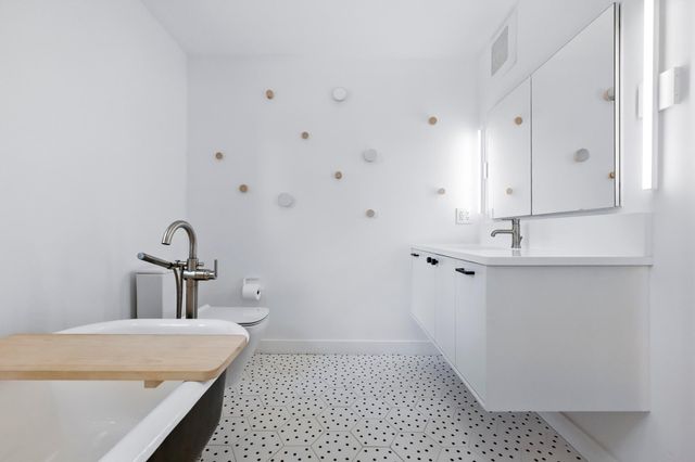 5207 Avenue F, Austin, TX 78751