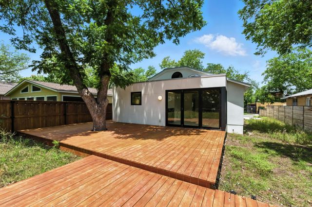 5207 Avenue F, Austin, TX 78751