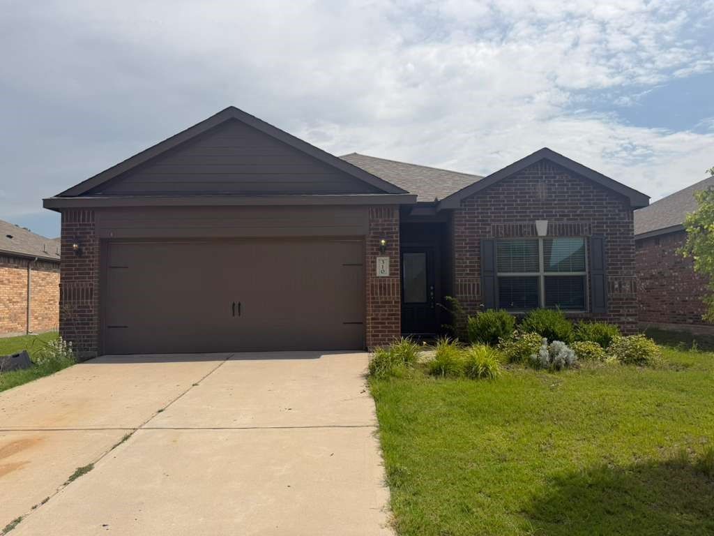 310 Foster Lane, Anna, TX 75409