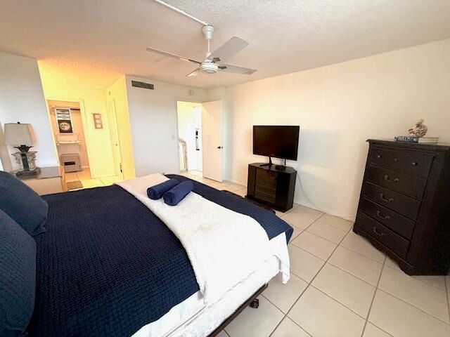 4 Royal Palm Way, Boca Raton, FL 33432