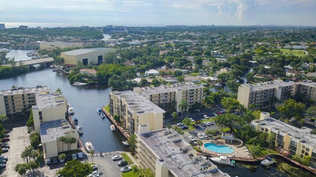 4 Royal Palm Way, Boca Raton, FL 33432