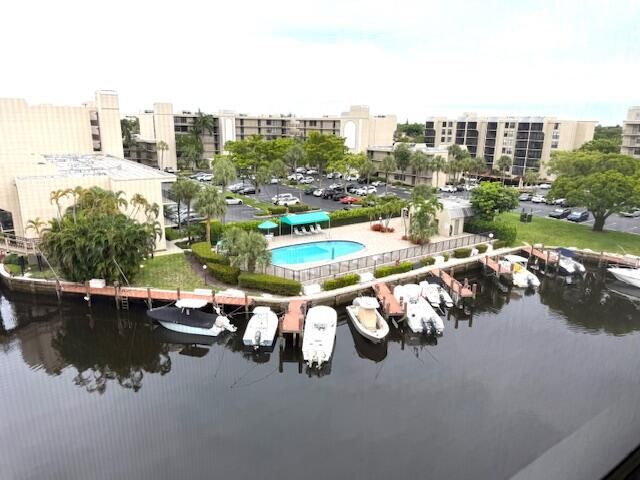4 Royal Palm Way, Boca Raton, FL 33432