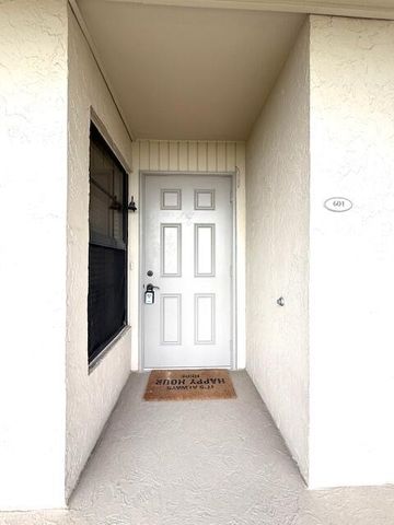 4 Royal Palm Way, Boca Raton, FL 33432