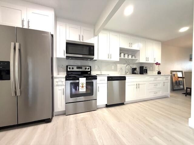 4 Royal Palm Way, Boca Raton, FL 33432