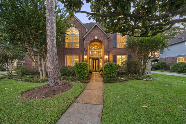 16211 Harvest Summer Court, Pasadena, TX 77059