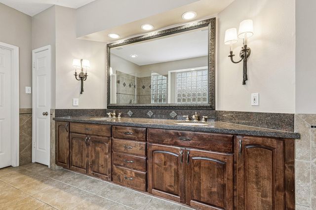 16211 Harvest Summer Court, Pasadena, TX 77059
