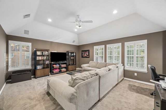 16211 Harvest Summer Court, Pasadena, TX 77059